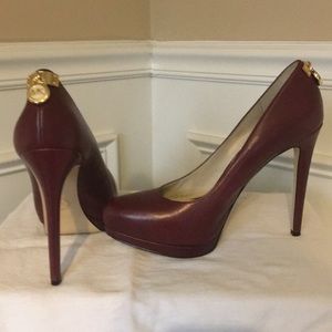 Michael Kors Pump